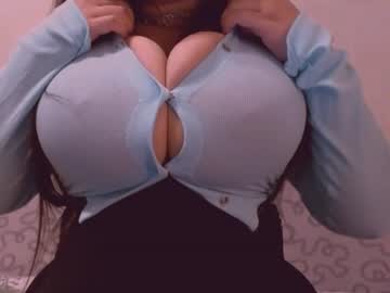 julia x 
